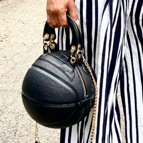 HIGH FASHION BASKETBALL HANDBAG - Picture 2 of 2